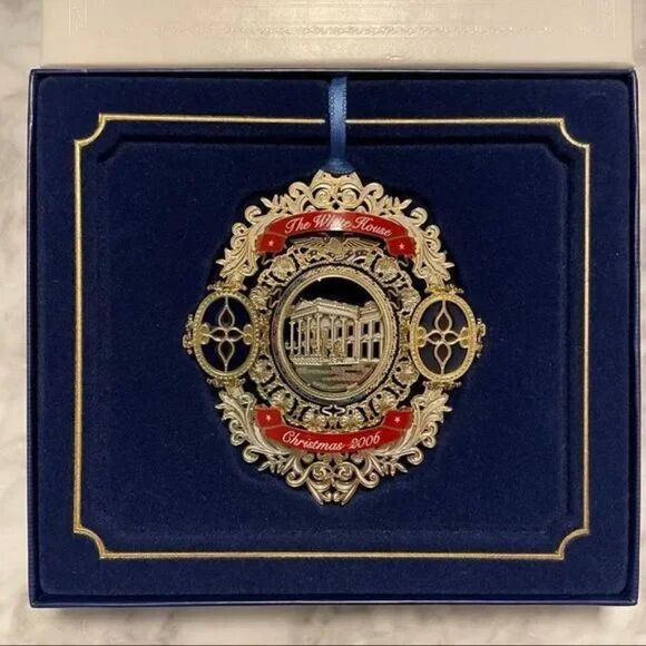 2006 White House Historical Association Ornament - Picture 1 of 6